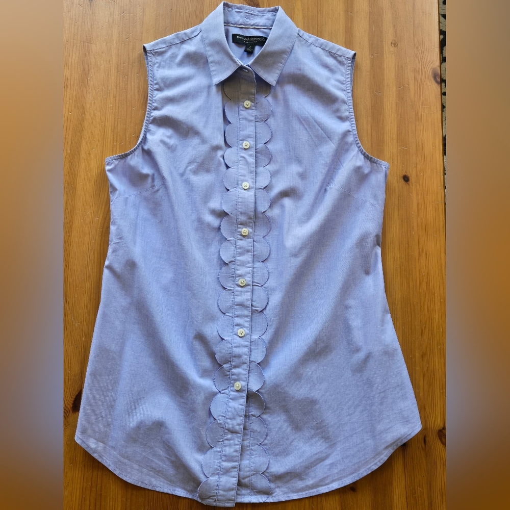Banana Republic Riley Sleeveless Button Down Shirt Size 2